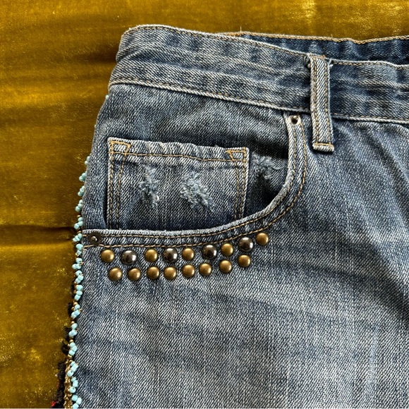 Beaded Jean Shorts - Picture 6 of 6